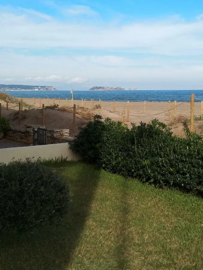 Sea Front Apartment In Platja Pals With Terrace And Parking