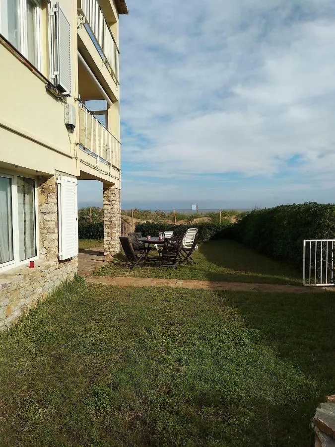 Sea Front Apartment In Platja Pals With Terrace And Parking 西班牙