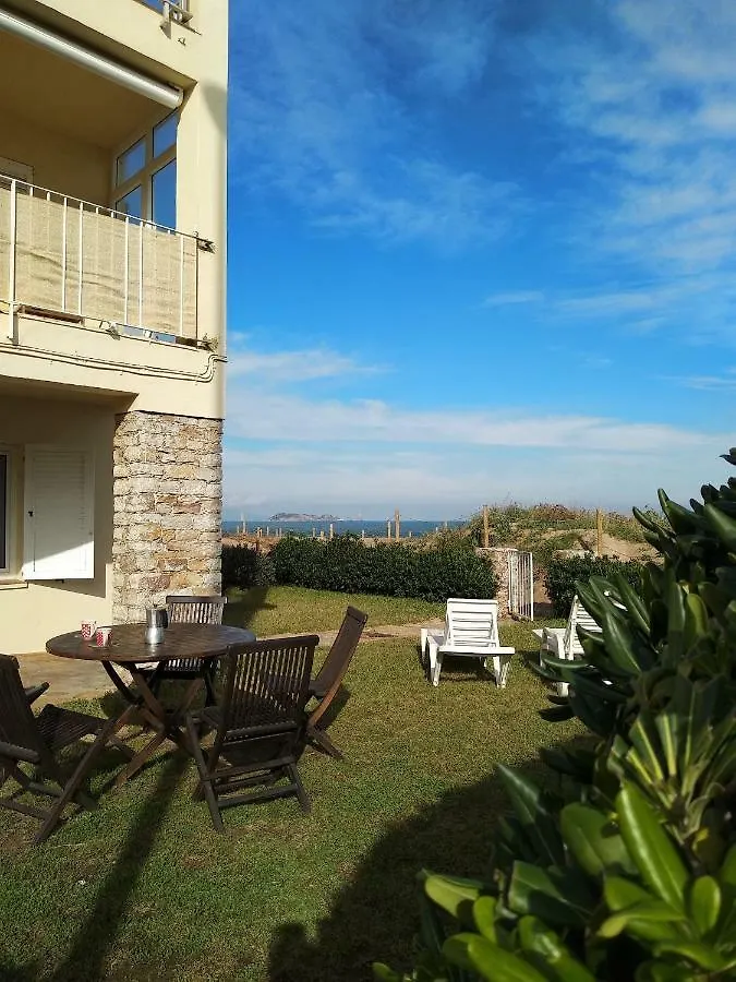 Sea Front Apartment In Platja Pals With Terrace And Parking